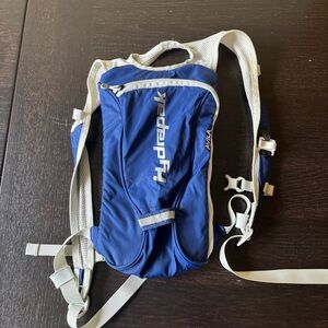 Hydrapak Avila blue grey silver running mountain biking hydration backpack NWOT